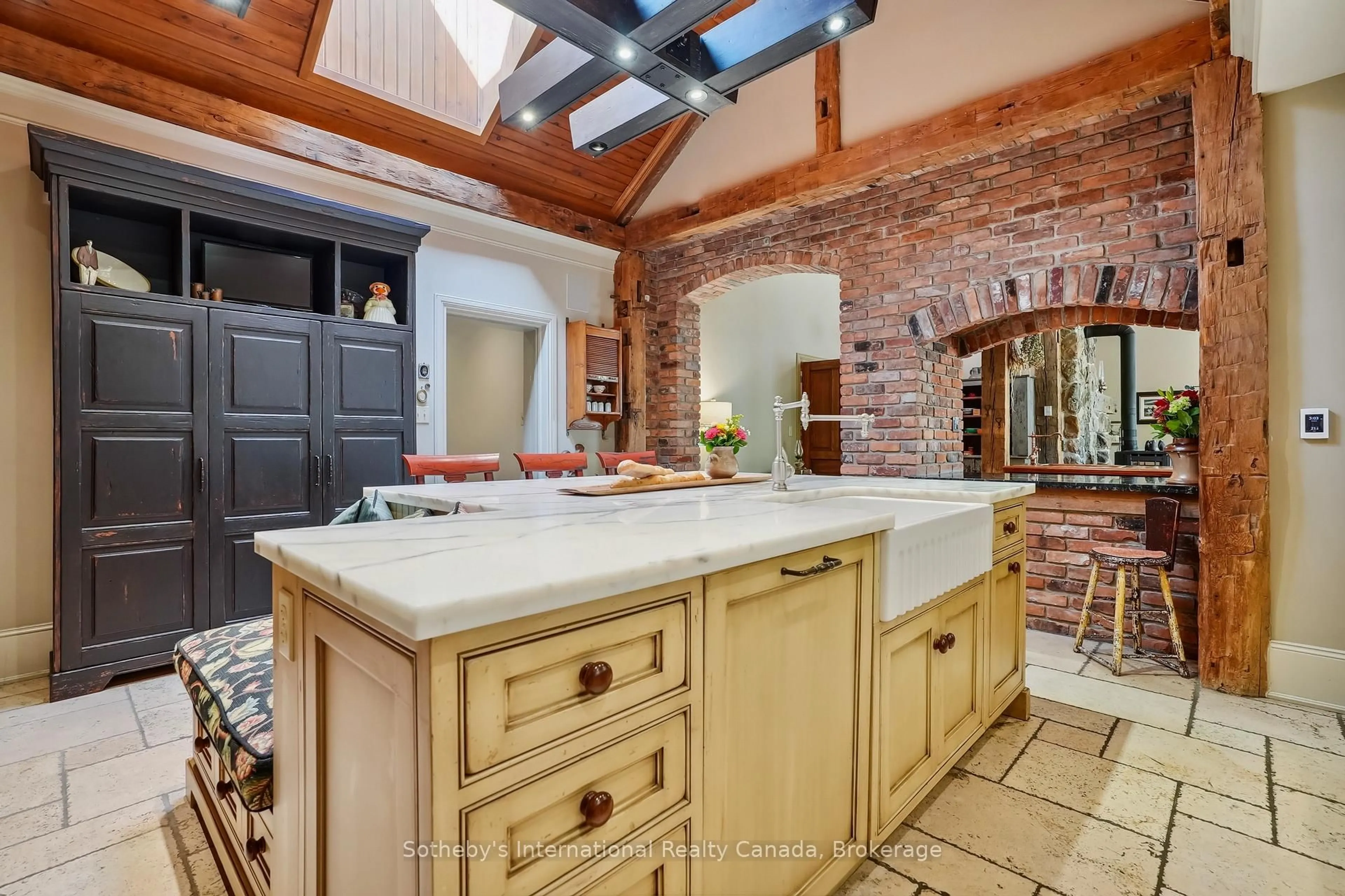Rustic kitchen, ceramic/tile floor for 1553 BROCK Rd, Hamilton Ontario L9H 5E4