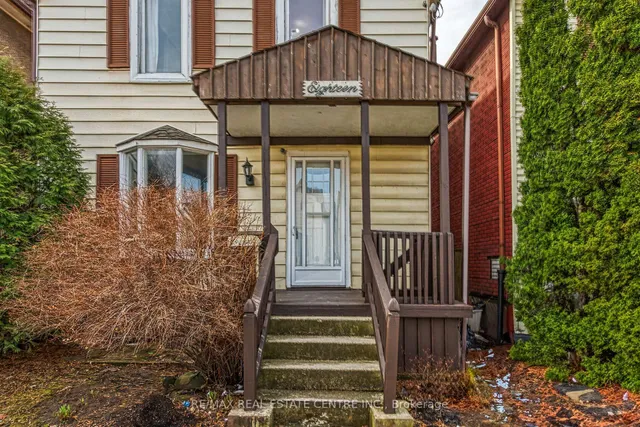 Primary image of 18 Keith St