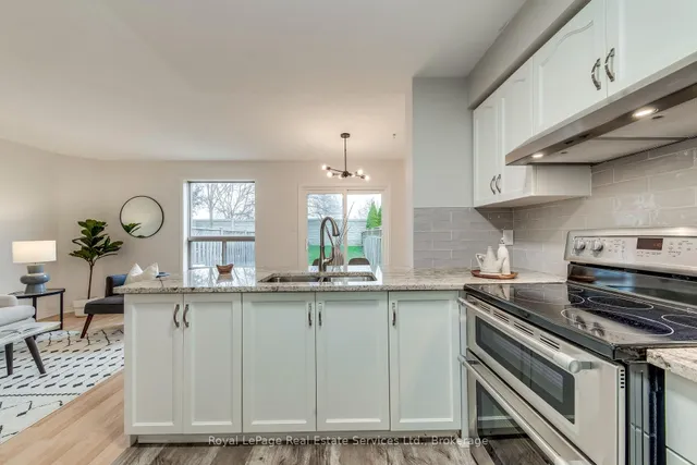 Additional property image - 39 Foxborough Dr