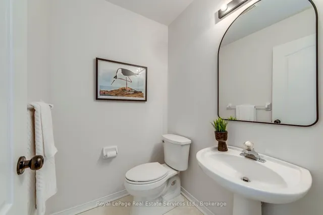 Additional property image - 39 Foxborough Dr