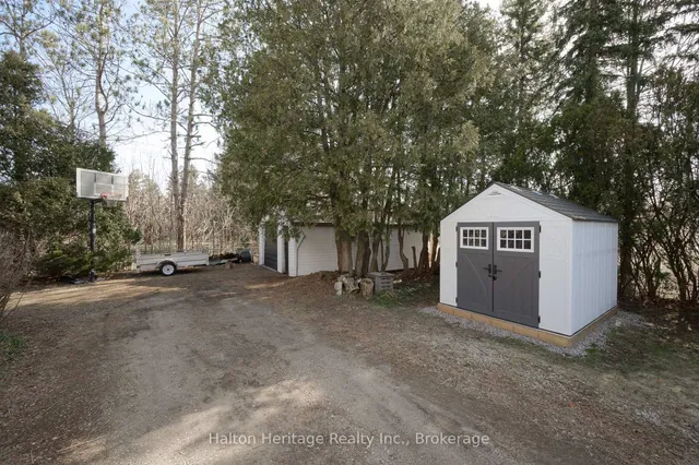 Additional property image - 1386 Centre Rd