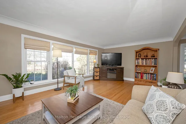 Additional property image - 1386 Centre Rd