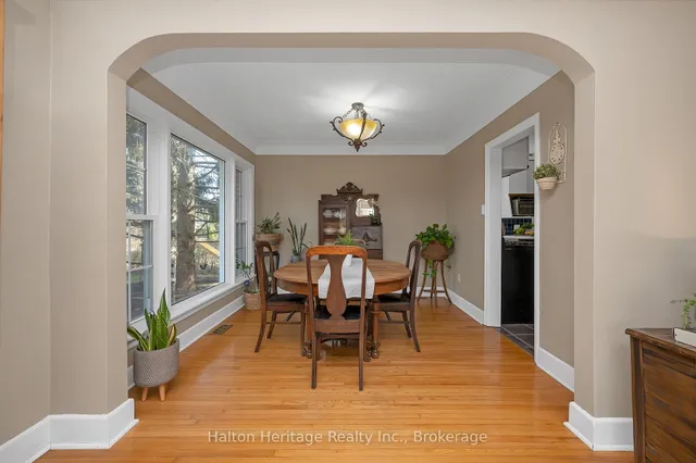 Additional property image - 1386 Centre Rd