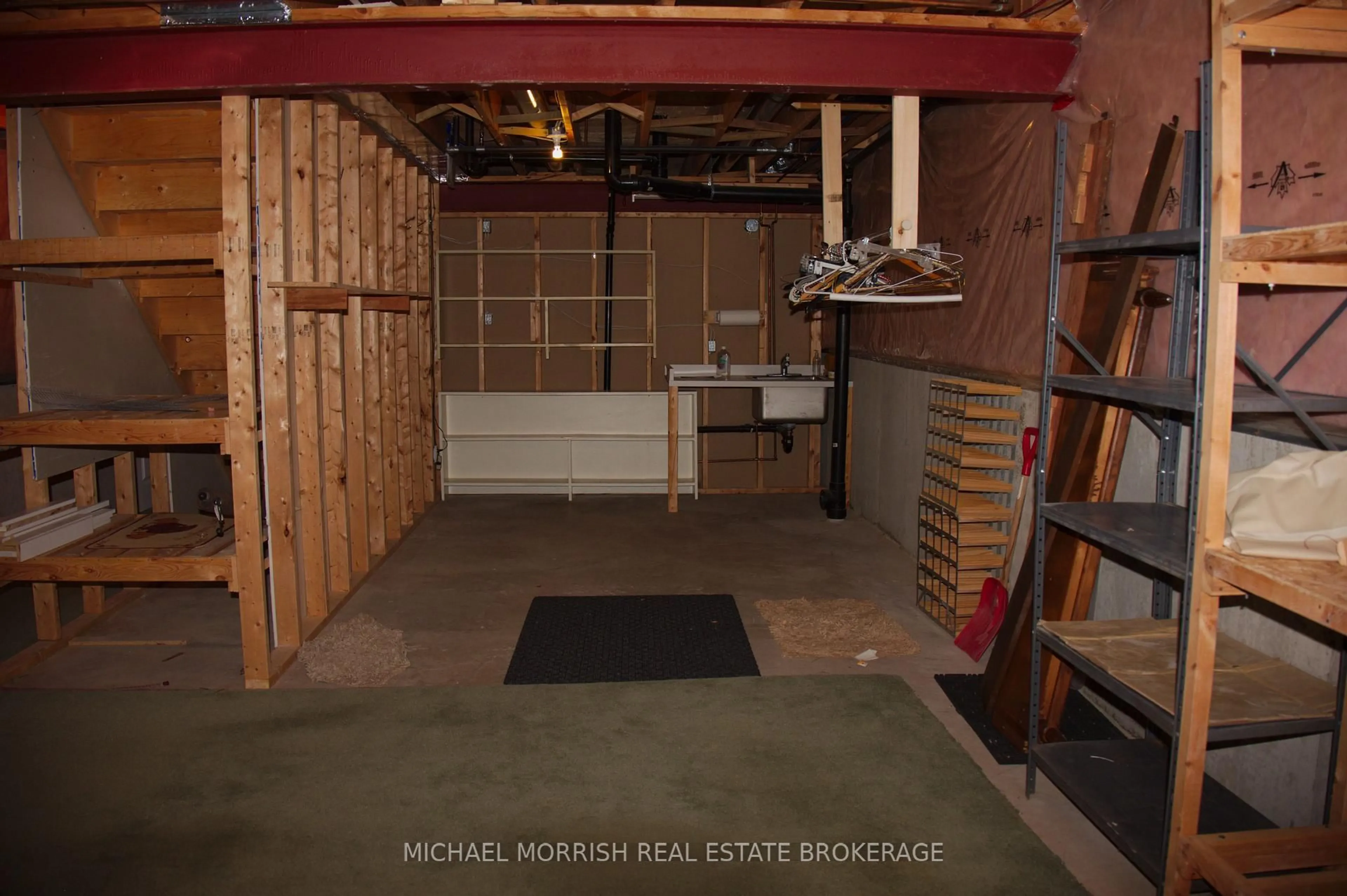 Storage room or clothes room or walk-in closet for 36 Jackson Crt, Tillsonburg Ontario N4G 5R3