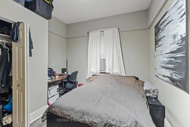 Additional property image - 181 West Ave