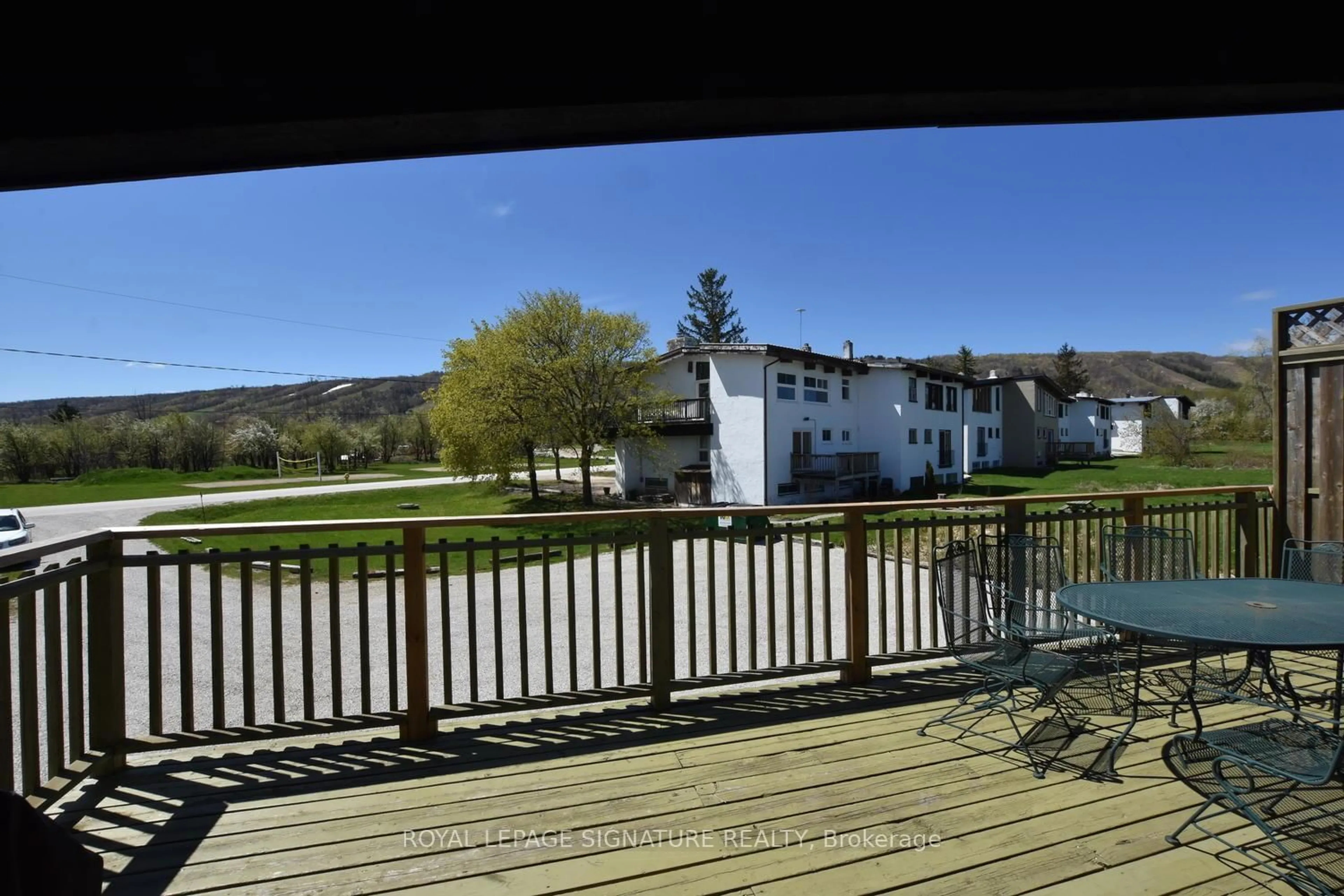 A pic from outside/outdoor area/front of a property/back of a property/a pic from drone, water/lake/river/ocean view for 163 Tyrolean Lane, Blue Mountains Ontario L9Y 3Z2