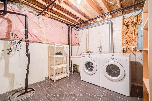 Additional property image - 1085 Harrogate Dr Unit 54