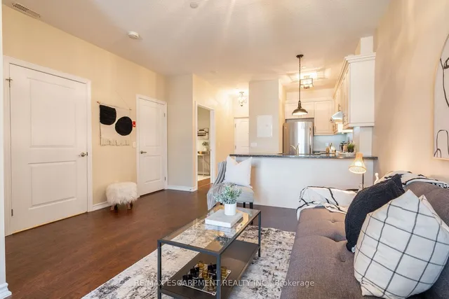 Additional property image - 95 Wilson St Unit 212