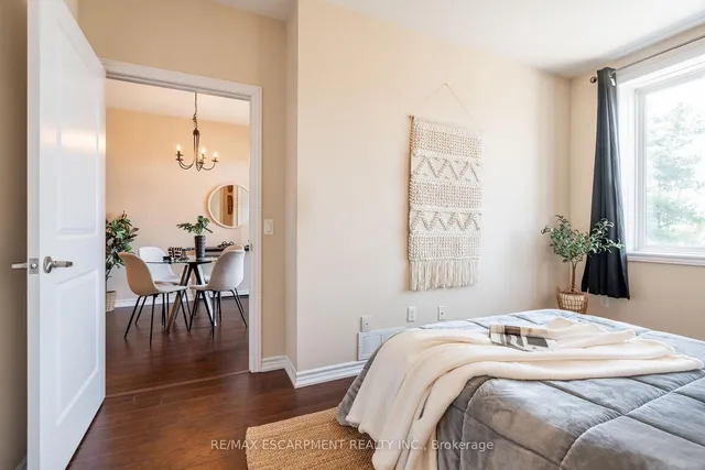 Additional property image - 95 Wilson St Unit 212