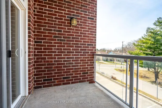 Additional property image - 95 Wilson St Unit 212