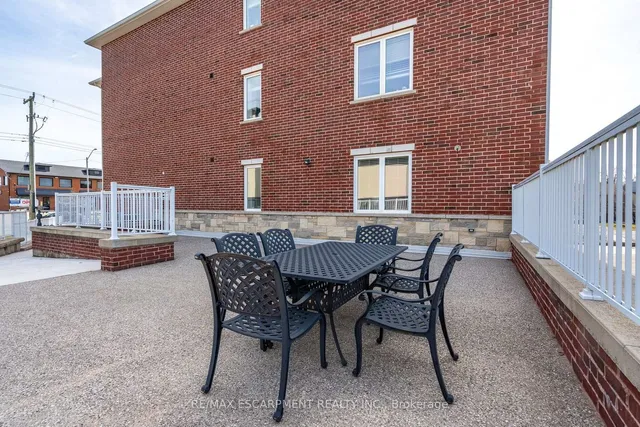 Additional property image - 95 Wilson St Unit 212