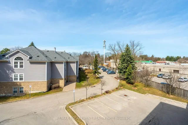 Additional property image - 95 Wilson St Unit 212