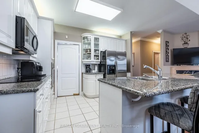 Additional property image - 18 Bellstone Lane