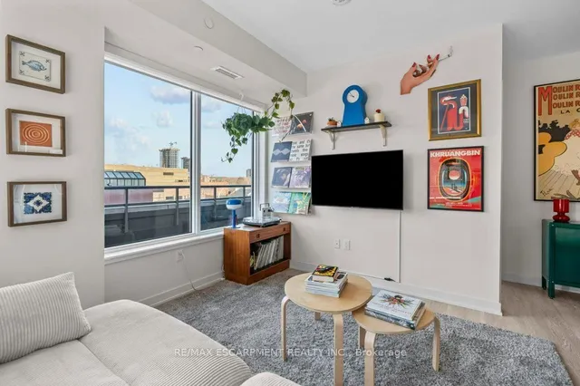 Additional property image - 212 King William St Unit 415