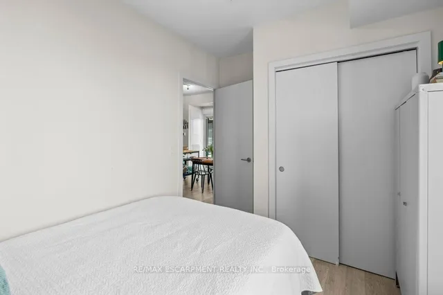 Additional property image - 212 King William St Unit 415