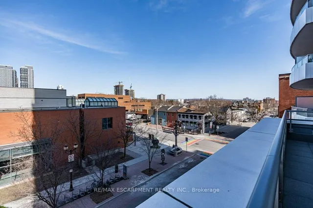 Additional property image - 212 King William St Unit 415
