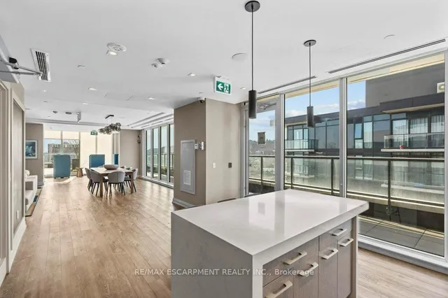 Additional property image - 212 King William St Unit 415