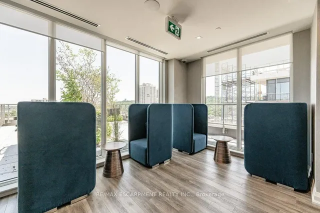 Additional property image - 212 King William St Unit 415
