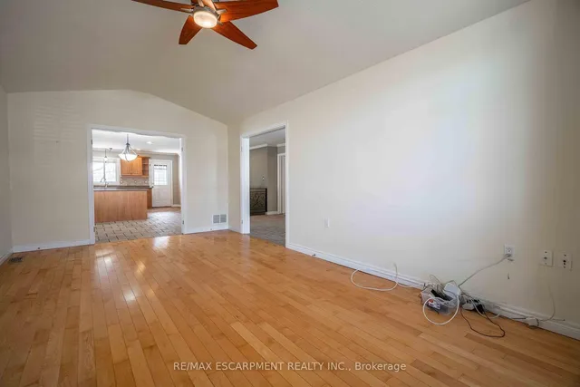 Additional property image - 6 Blackburn Lane