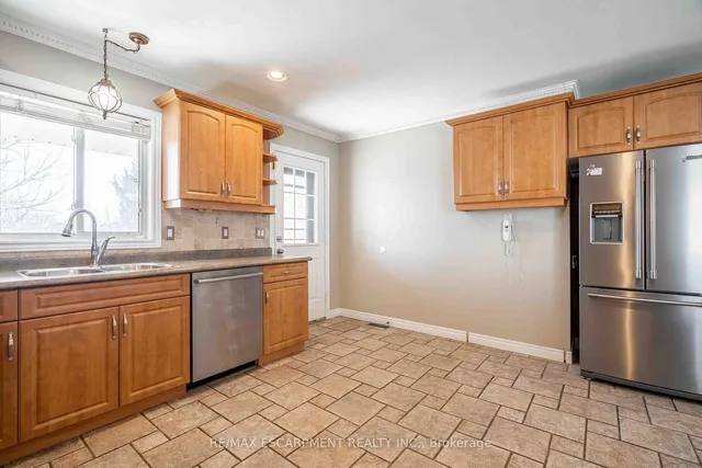 Additional property image - 6 Blackburn Lane