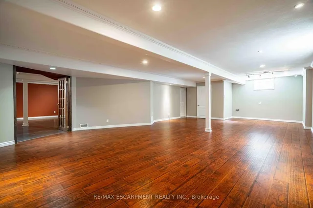 Additional property image - 6 Blackburn Lane