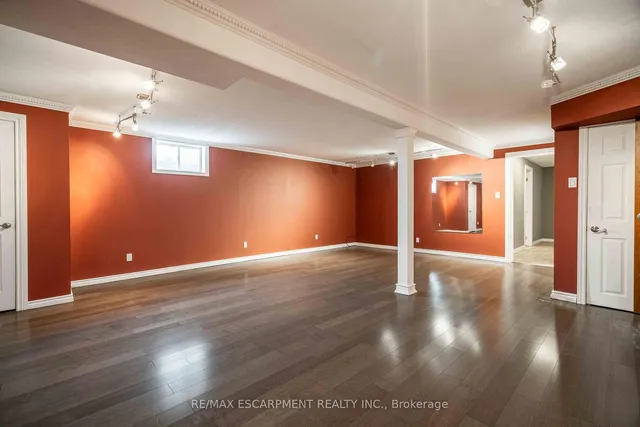 Additional property image - 6 Blackburn Lane