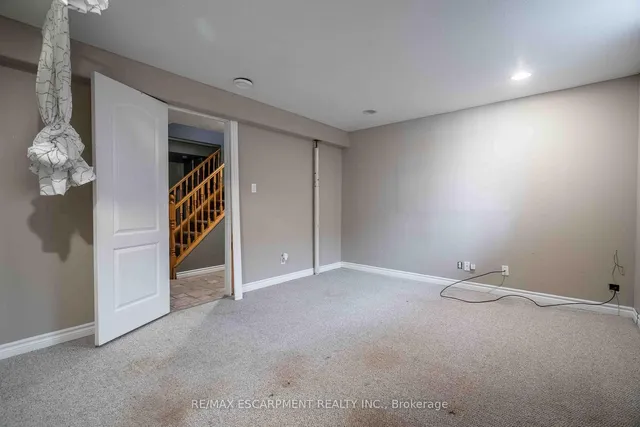 Additional property image - 6 Blackburn Lane
