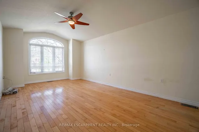 Additional property image - 6 Blackburn Lane