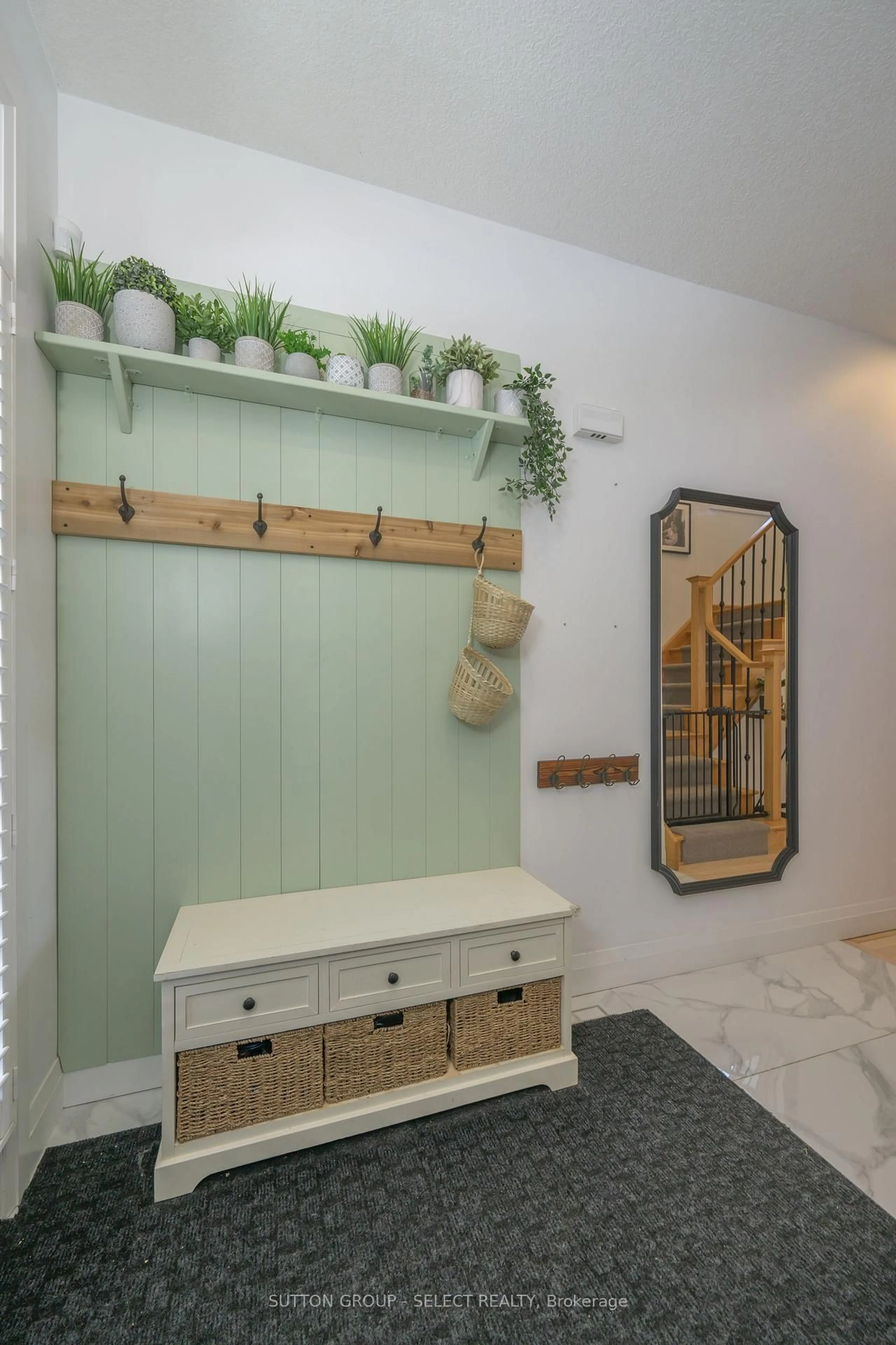 Indoor entryway for 2151 Wickerson Rd, London Ontario N6K 5C4