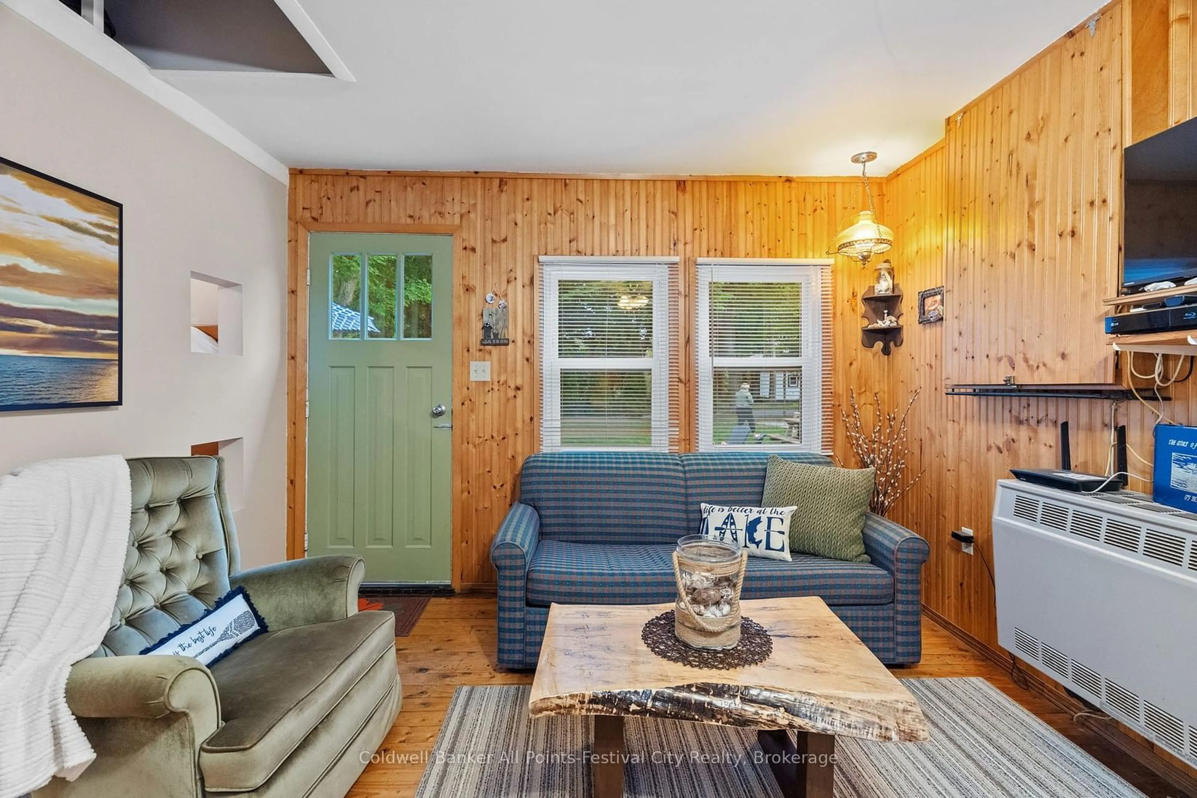 Living room with furniture, unknown for 11 Melbourne St, Ashfield-Colborne-Wawanosh Ontario N7A 3X8