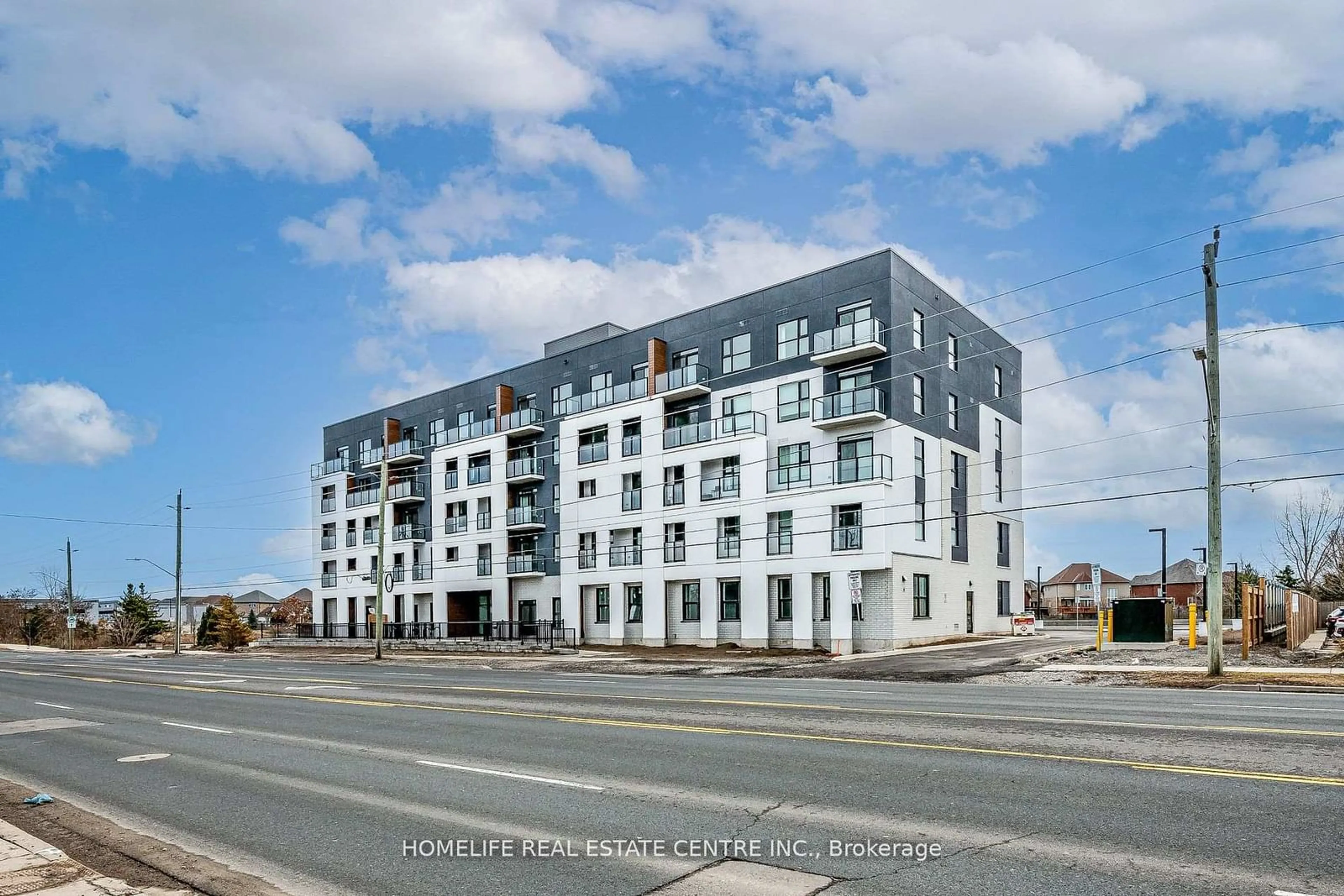 A pic from outside/outdoor area/front of a property/back of a property/a pic from drone, building for 1936 Rymal Rd #310, Hamilton Ontario L0R 1P0