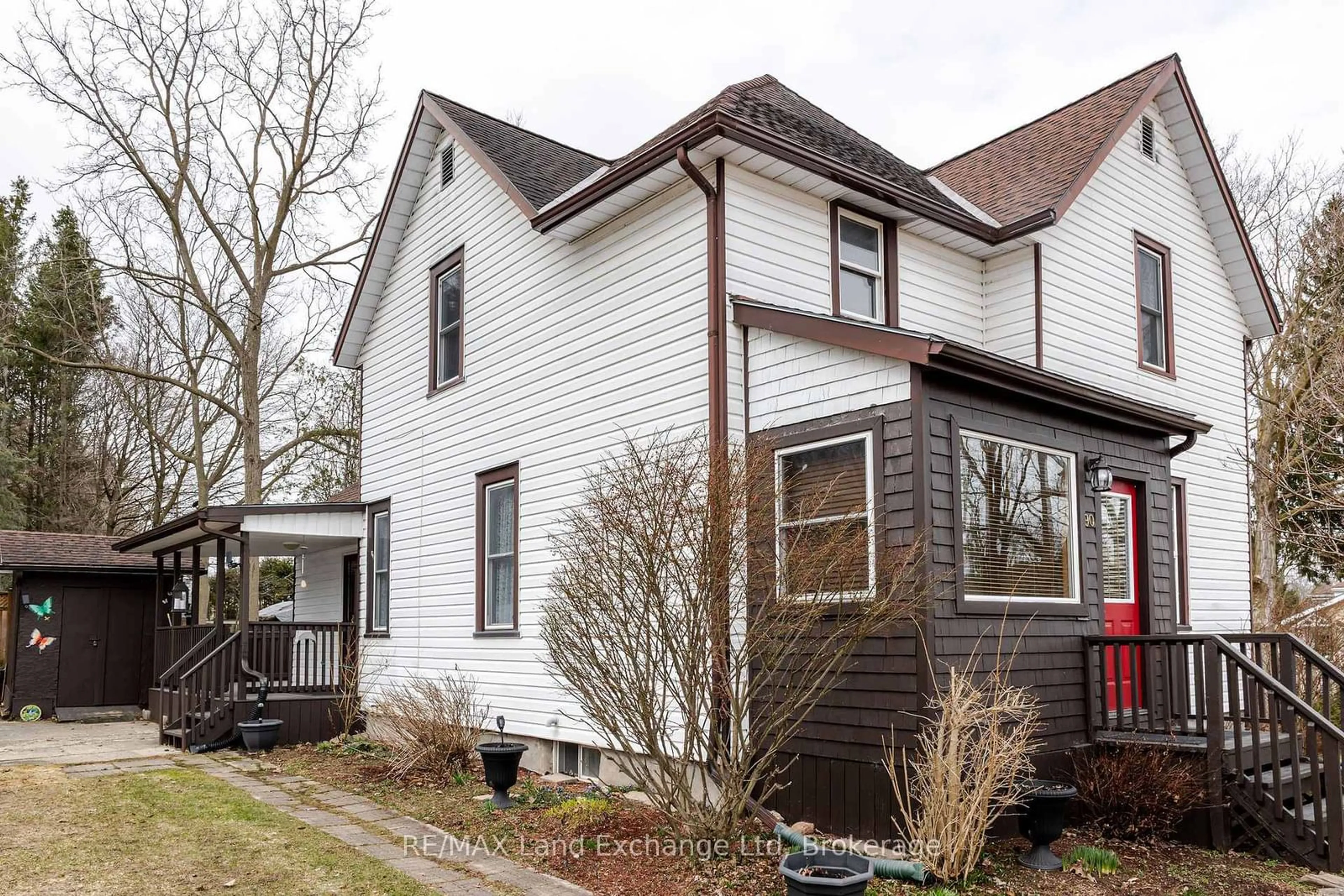 Home with vinyl exterior material, street for 90 Alfred St, North Huron Ontario N0G 2W0