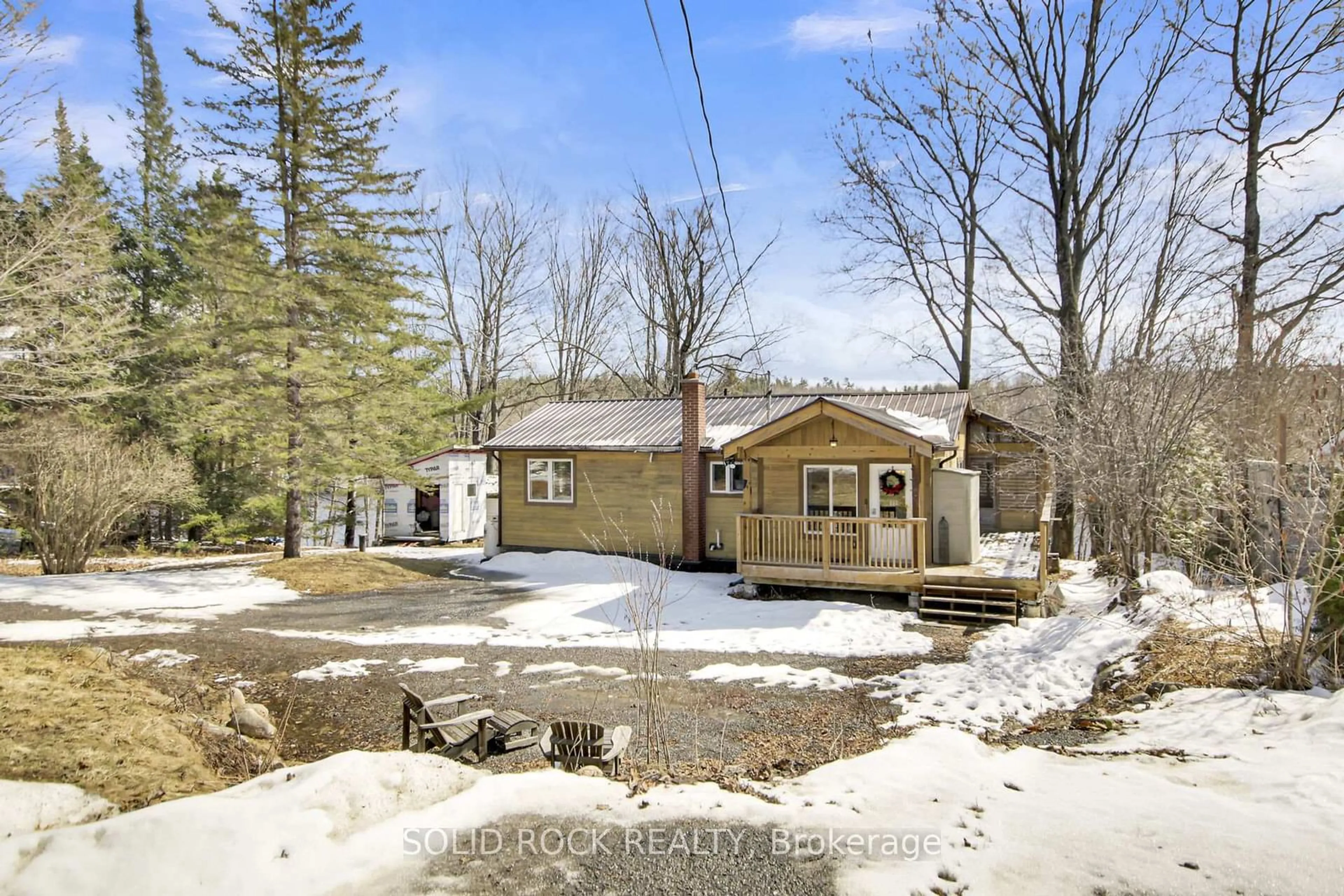 A pic from outside/outdoor area/front of a property/back of a property/a pic from drone, street for 72 STRINGERS Lane, Burnstown Ontario K0J 1G0