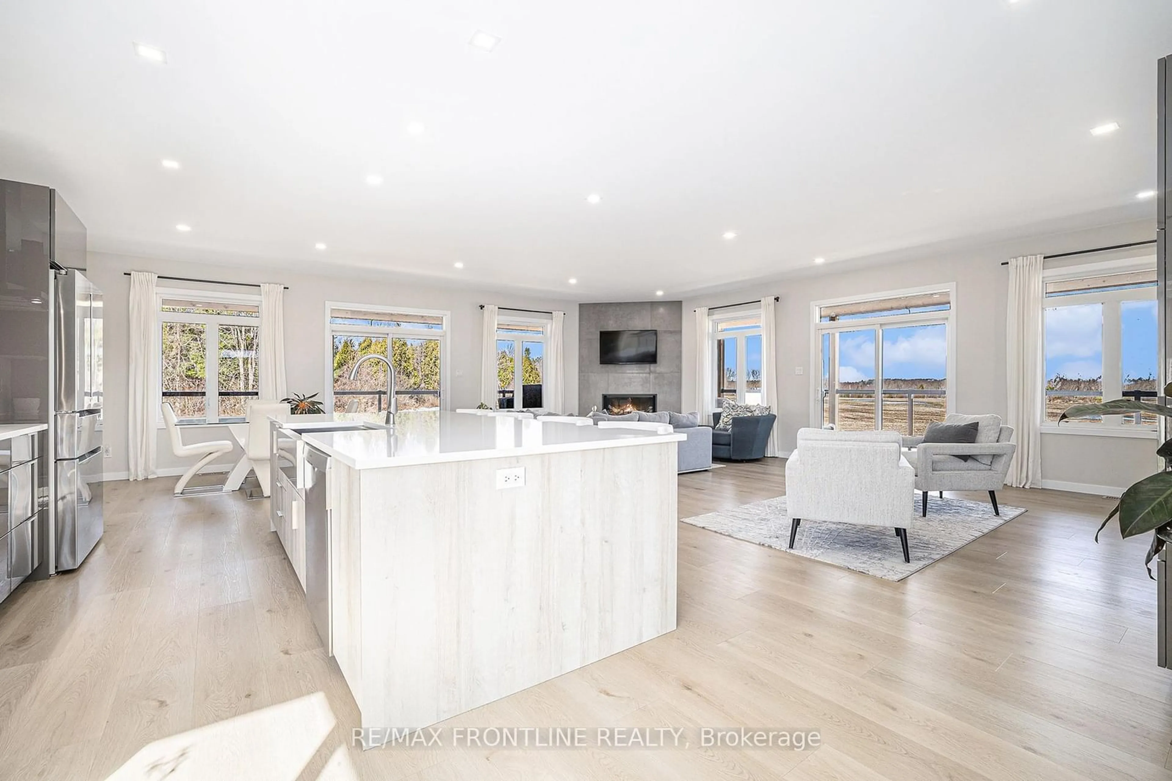 Open concept kitchen, unknown for 462 Althorpe Rd, Perth Ontario K7H 3C9