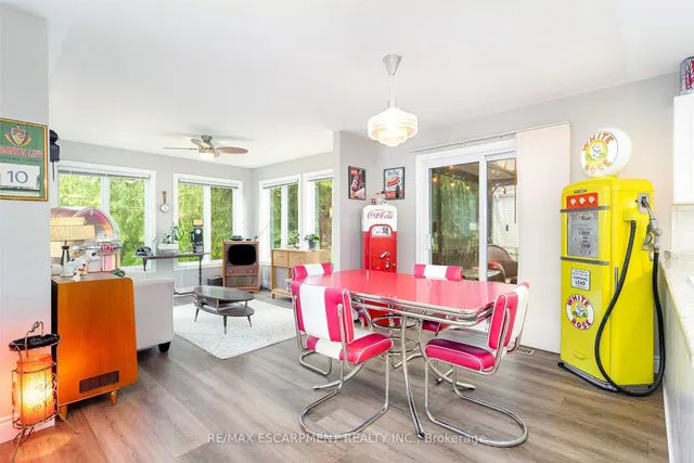 Additional property image - 105 Glenariff Dr