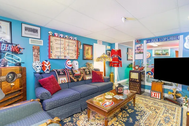 Additional property image - 105 Glenariff Dr