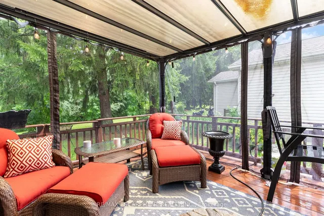 Additional property image - 105 Glenariff Dr