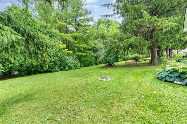 Additional property image - 105 Glenariff Dr