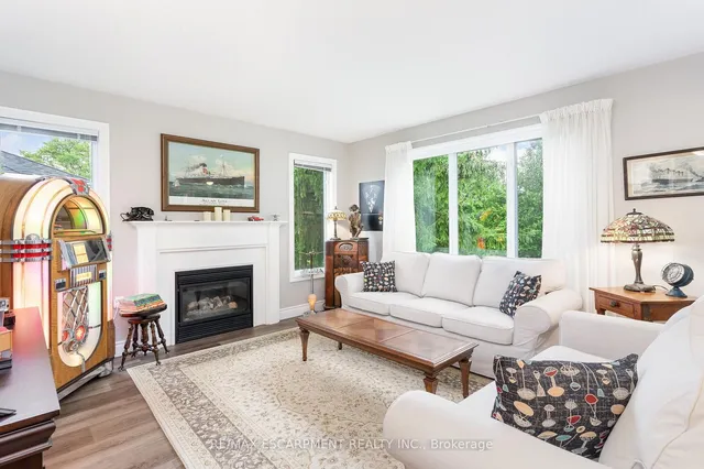 Additional property image - 105 Glenariff Dr