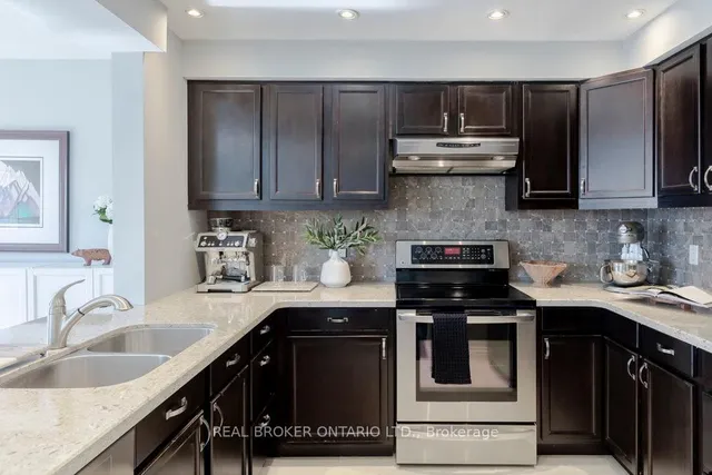 Additional property image - 79 Braeheid Ave Unit 1