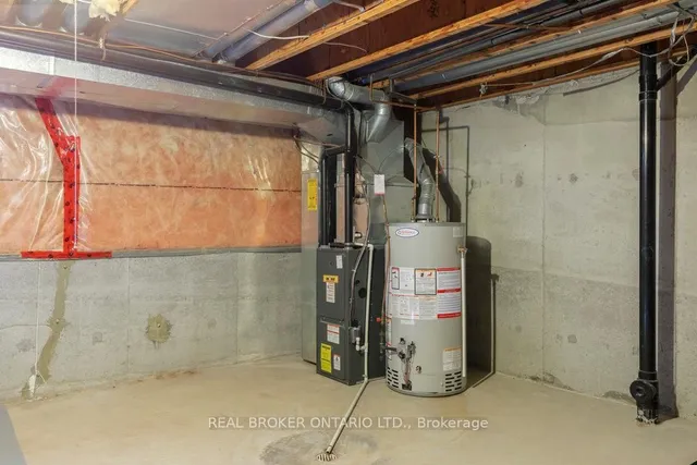 Additional property image - 79 Braeheid Ave Unit 1