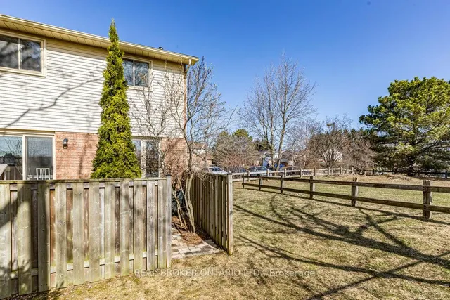 Additional property image - 79 Braeheid Ave Unit 1