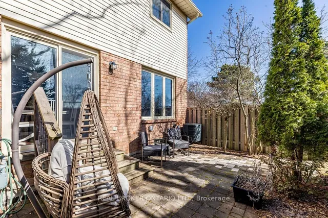 Additional property image - 79 Braeheid Ave Unit 1