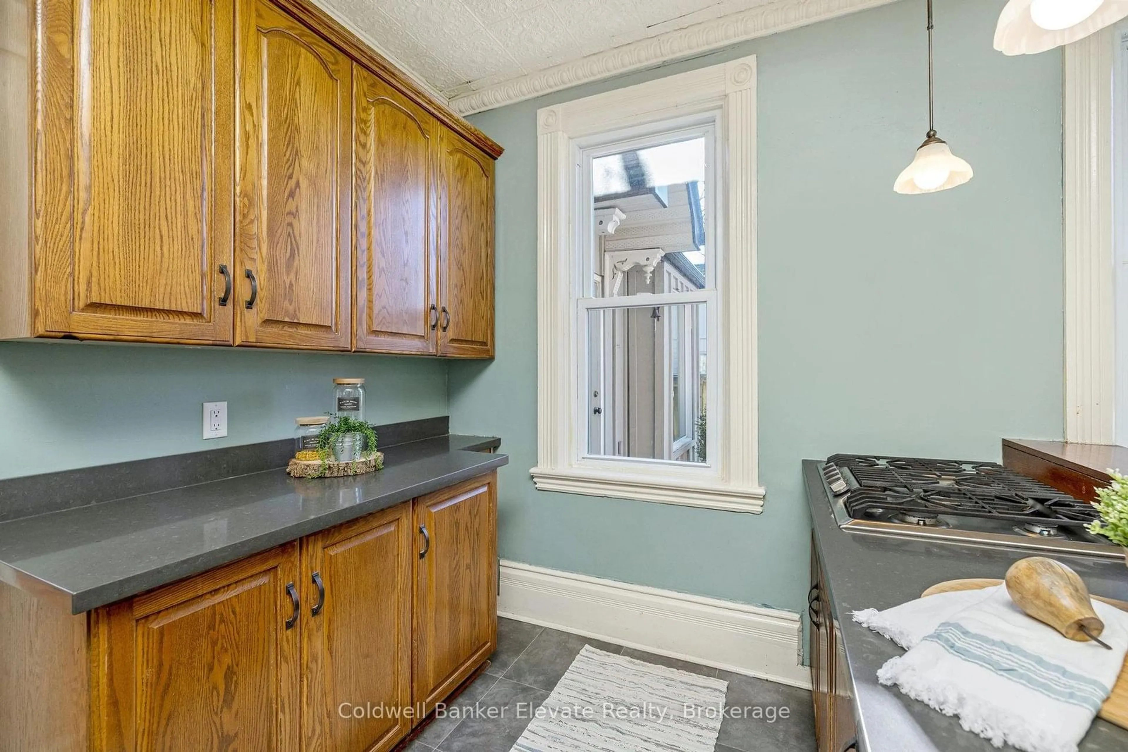 Unknown for 87 Trafalgar Rd, Erin Ontario N0B 1Z0