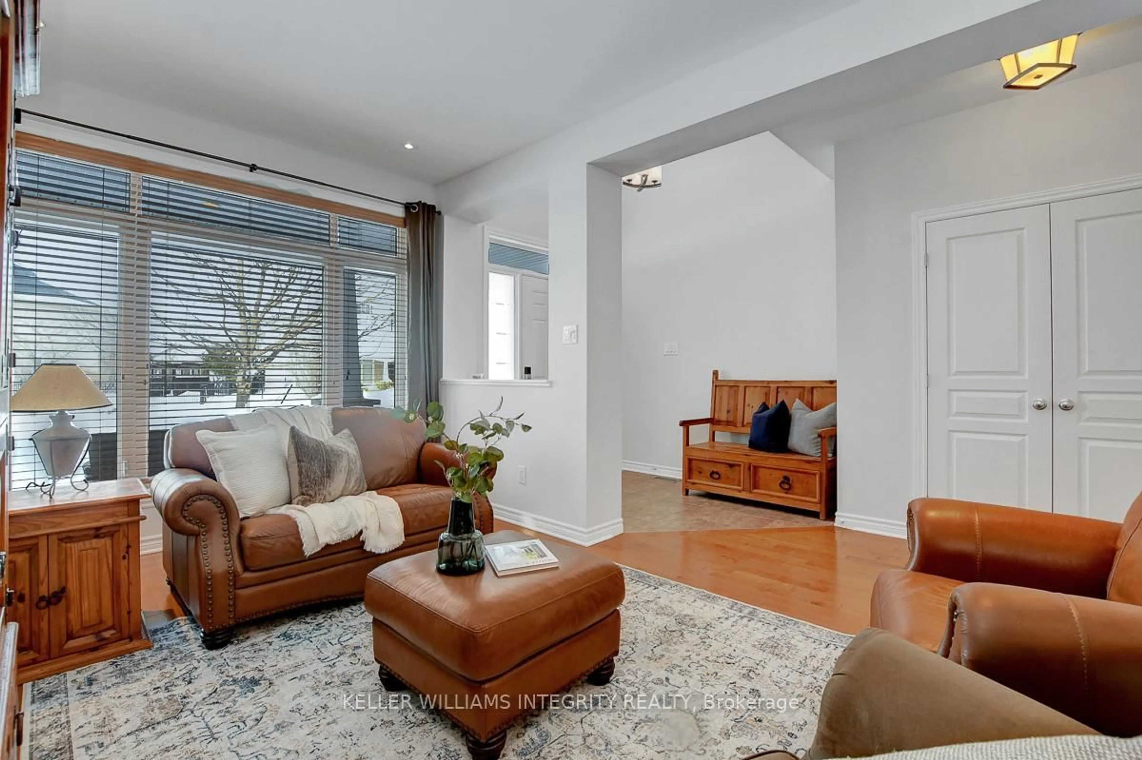 Living room with furniture, unknown for 514 Bryce Pl, Stittsville Ontario K2S 0N2