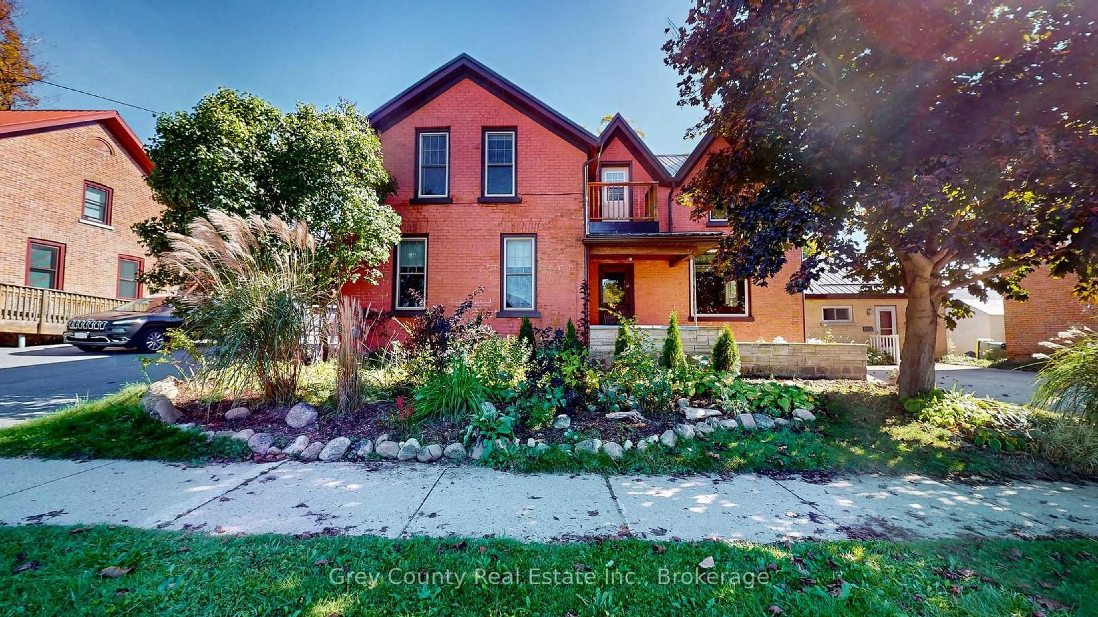 Home with brick exterior material, street for 27-29 MAIN St, Grey Highlands Ontario N0C 1H0