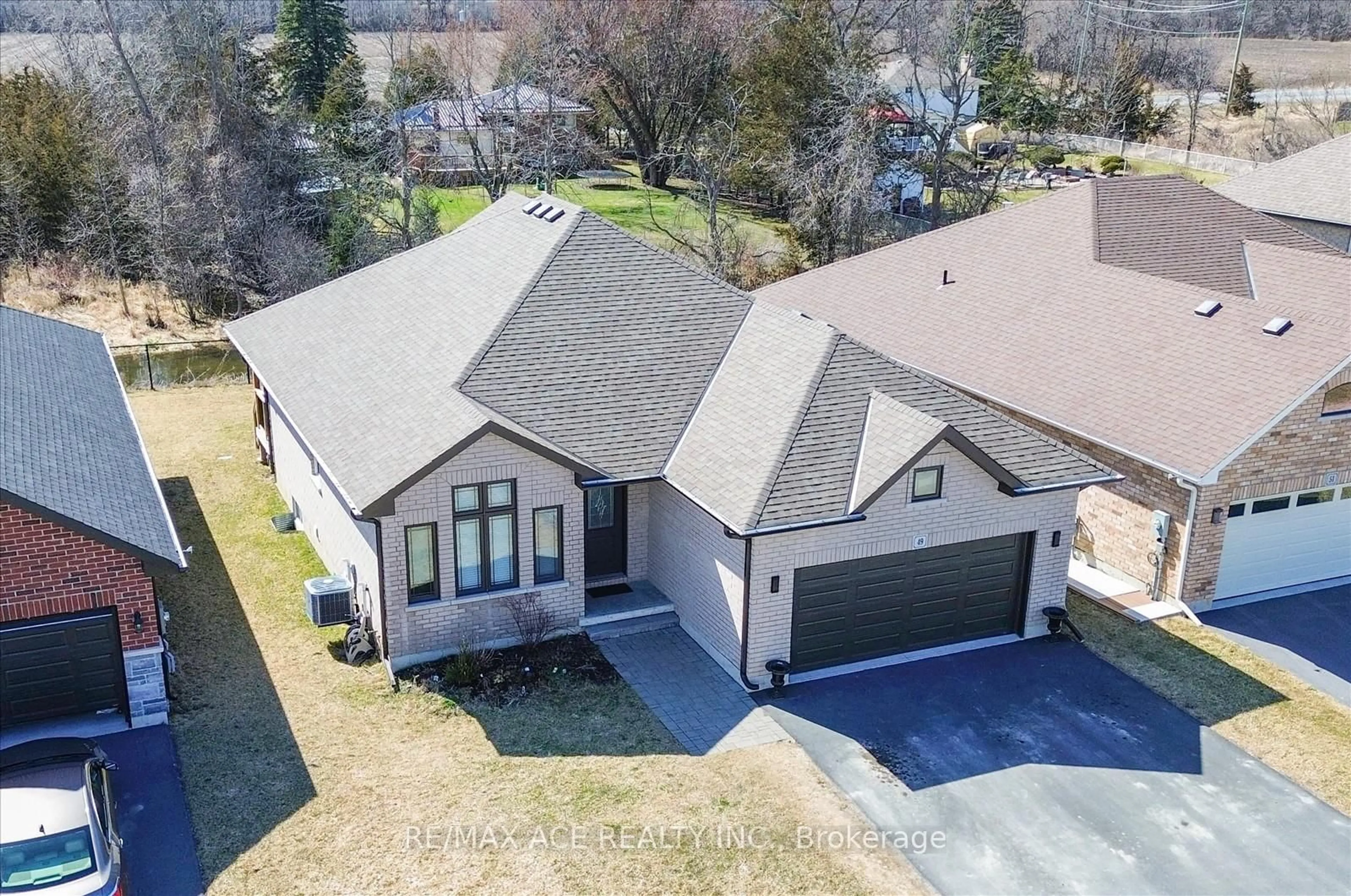 A pic from outside/outdoor area/front of a property/back of a property/a pic from drone, street for 49 Covington Cres, Belleville Ontario K8N 0K9