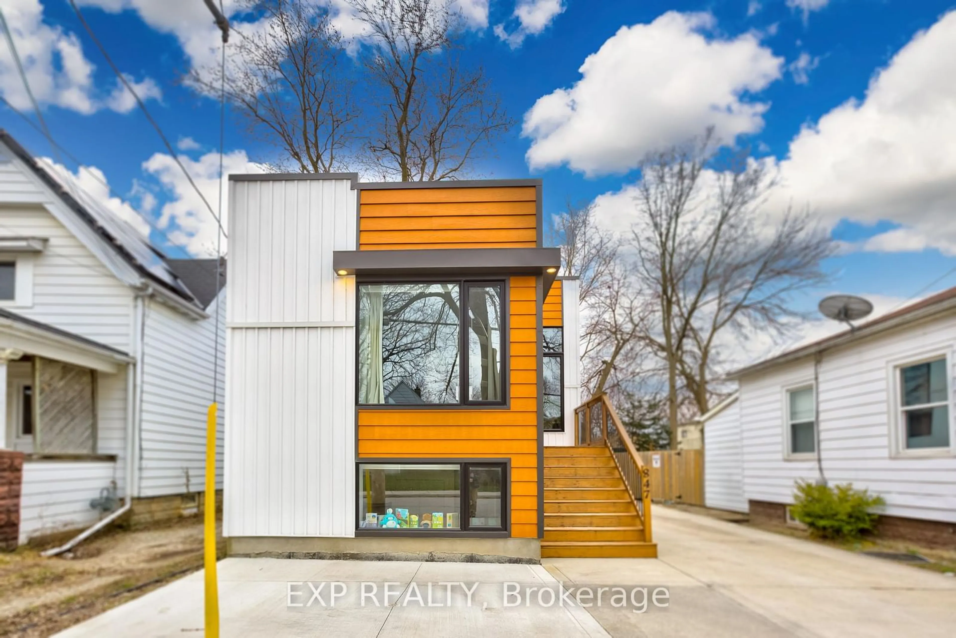 Home with brick exterior material, street for 847 Stedwell St, London East Ontario N5Z 1L9