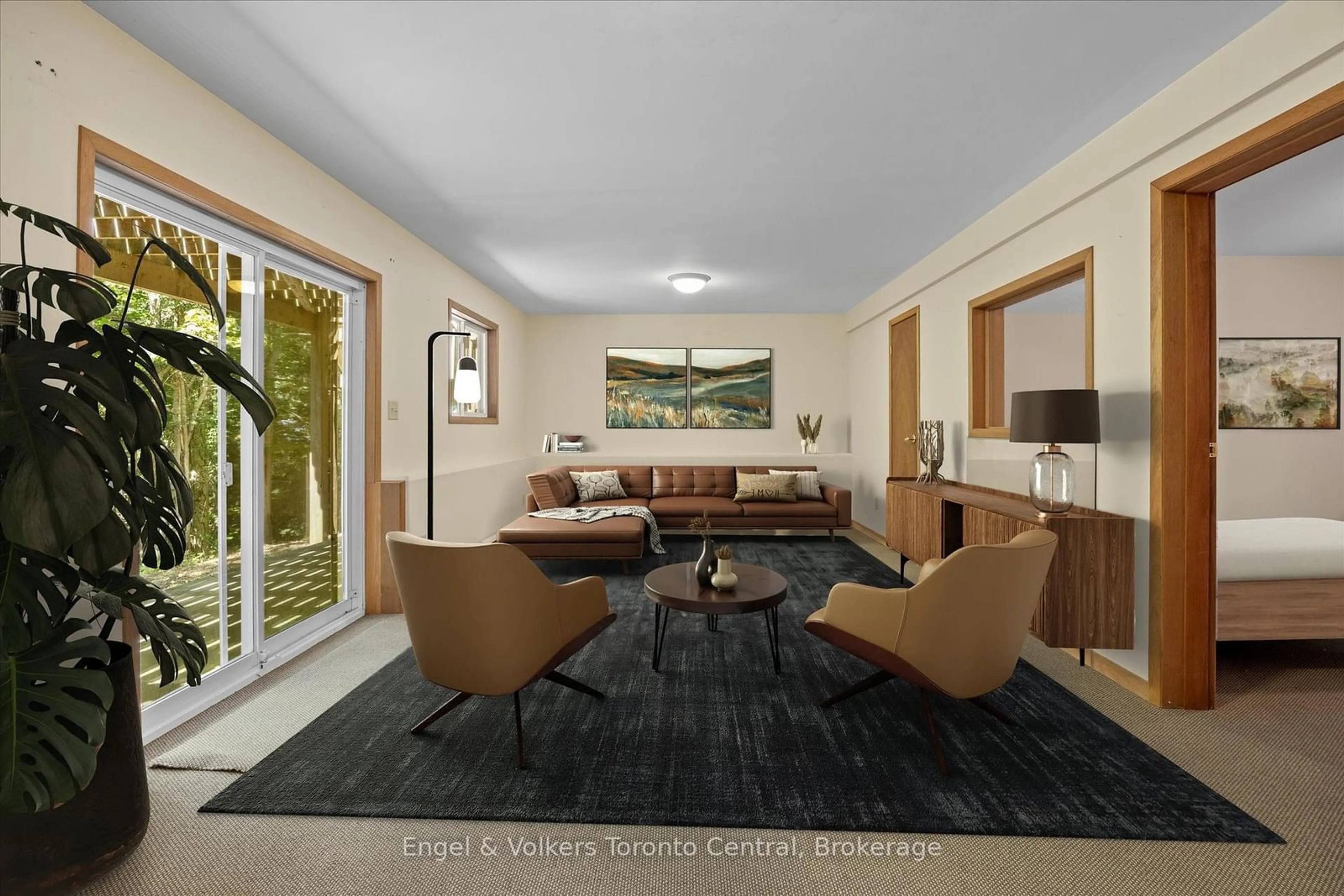 Living room with furniture, unknown for 13 HICKORY Cres, Seguin Ontario P0C 1J0
