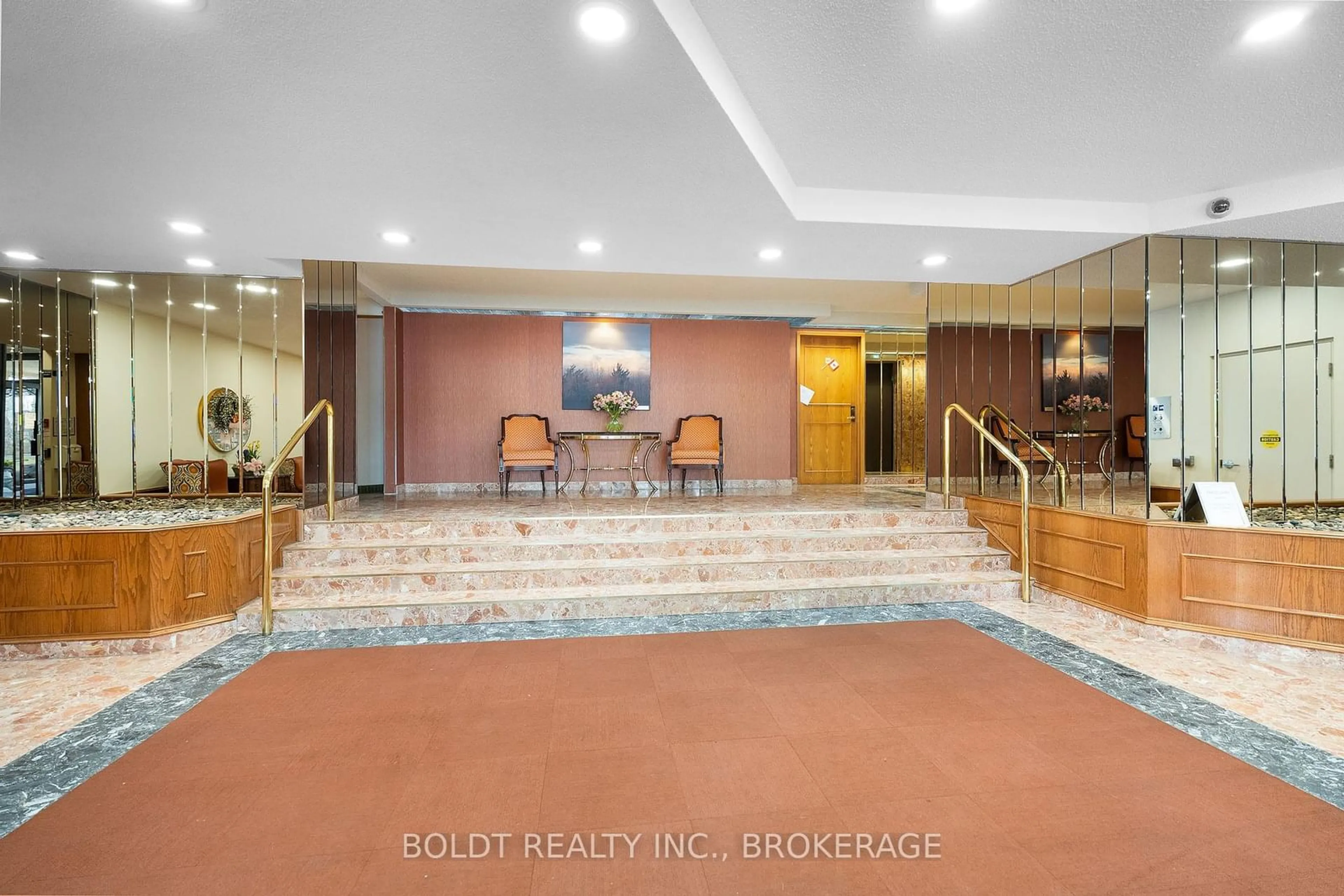 Lobby for 3 Towering Heights Blvd #501, St. Catharines Ontario L2T 4A4
